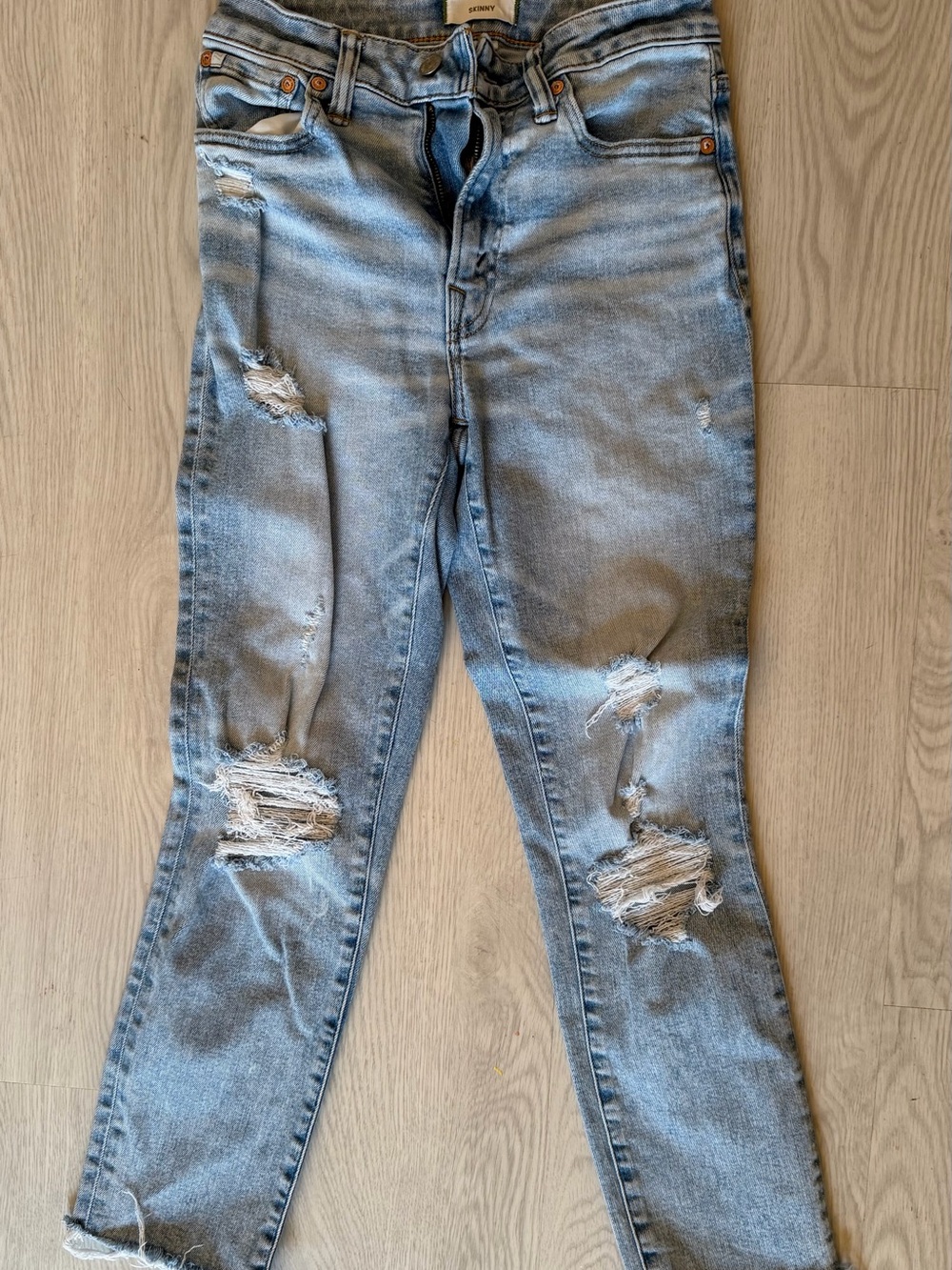 Light Wash Distressed Skinny Jeans for Women